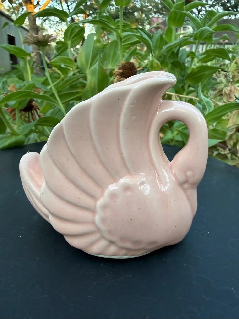 Vintage 1950’s Fredericksburg Art Pottery (FAPCO) pink swan planter 4”long